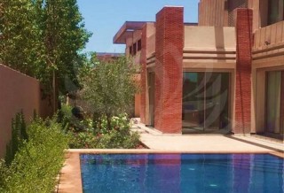 Villa 5 Chambres a vendre Route D'Ourika