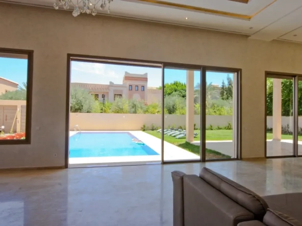 Villa a vendre route de Ouarzazate