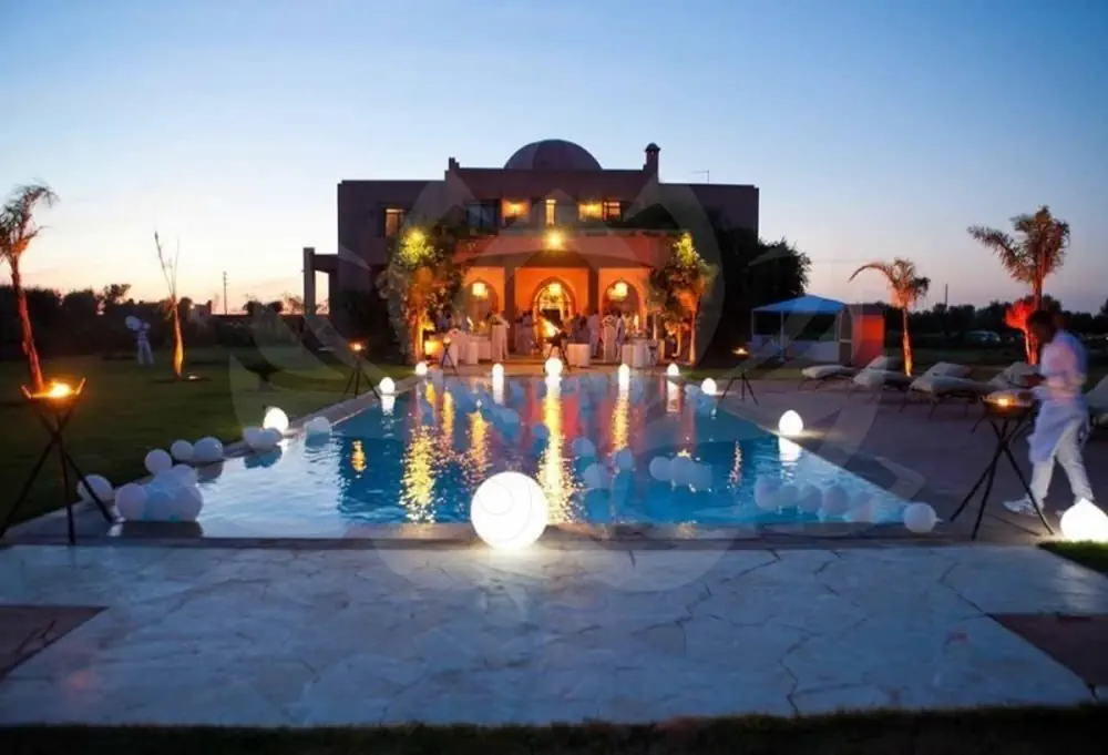 Villa à vendre avec piscine route d'Ourika