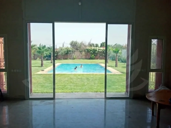 Villa à louer route de Fès