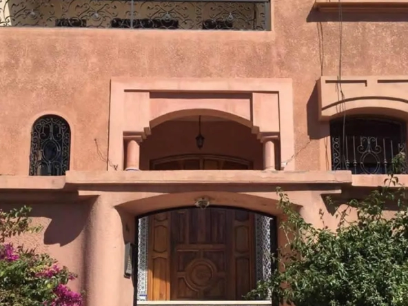 Très belle villa en vente à Marrakech